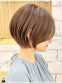上品な大人女性のためのショートボブ