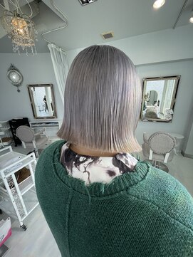 カルム(calm) ホワイトシルバー