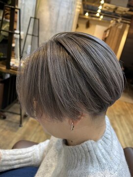 ロダット 横浜(LODAT by little) シャドウルーツ【LODAT横浜】