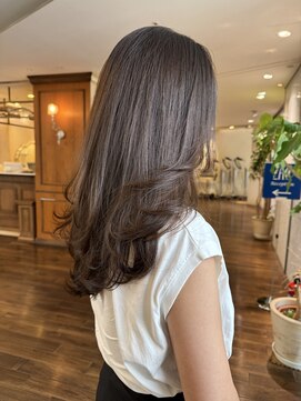 ザック ヴィ(ZACC vie) ショコラグレージュ レイヤー 20代30代40代