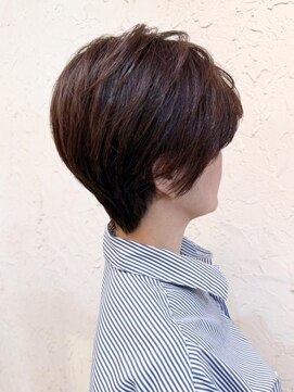 フロール(Flor) 【Flor_戸塚】*大人抜け感ショート＋ダークブラウン*