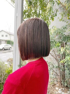 ニコル マスミダ(NICORU) 切りっぱなしボブ/ブラウンカラー
