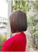 切りっぱなしボブ/ブラウンカラー