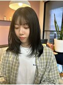 レイヤーカット　オリーブカラー
