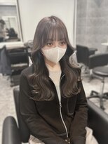 ベル(BEL)&nbsp;【韓国風】20代、30代◎グレージュたぷっとくびれレイヤー