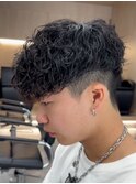 スペインカールスパイラルパーマツイストパーマフェード短髪