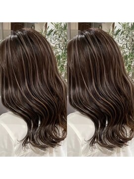 アッシュ 茗荷谷店(Ash) 白髪ぼかしハイライト