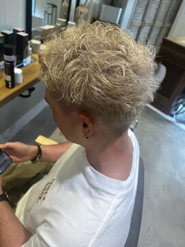 シアン 綱島店(CYAN) 漢を磨け！！真の漢が好む漢ブロンド！