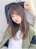 ナチュラルロングで垢抜け！透明感ヘア