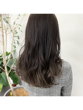 ビューティズム エルム(Beautism Elm) ラベンダー　グレージュ　ロング