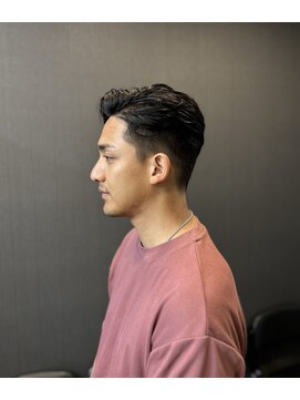 リリー(Lily) 外国人風七三刈り上げ【理容室】川崎/品川/平和島/シェービング