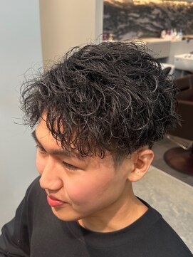 ゴールドシブヤ(GOALD SHIBUYA) 【リアルお客様スタイル】癖毛活かしフェザーショート