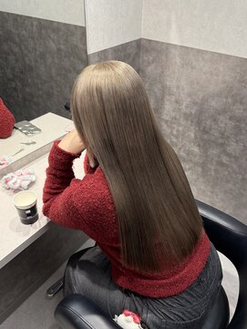 サロウィン 広島(SALOWIN) ★寒色ベージュ★