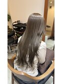 オリーブベージュ