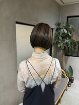 トラン(TRAN)&nbsp;大人ハイライト×丸みショートボブ