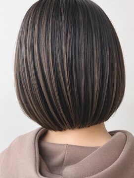 アンフィ ヘアー(Amphi hair) ナチュラルボブ#ハイライト#ローライト