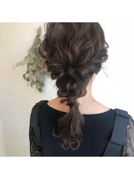 エラム(Elam) Elamヘアアレンジ