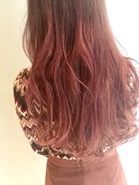 カルフール 草加本店(Carrefour) 外人風グラデーションカラー