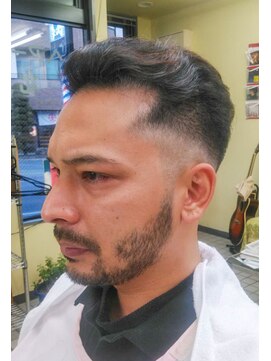 ヘアーサロン北林 欧風フェードカット