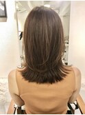 外ハネミディアム_レイヤーカット