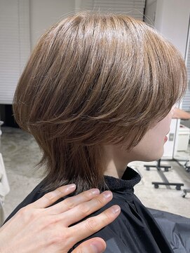 ダルシット(dulcet★★★) 【★★★】マッシュウルフ/マッシュ/ウルフ/アッシュベージュ