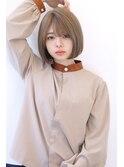 ひし形シルエット束感ショートパーマ韓国マッシュグレーベージュ