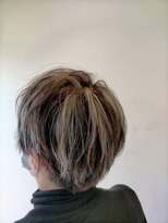 ヘアアンドメイク アール(hair＆make R) 大人なクールショート