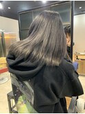 シルバーグレー