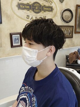 ルドローブラントオオサカ(LUDLOW BLUNT Osaka) 【LUDLOW BLUNT】石山直人 マッシュパーマ カジュアル 20代30代