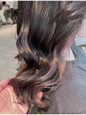濡れ髪　切りっぱなし　くすみピンク　セミウェットウェーブ