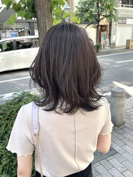 アンビエンテ(ambiente) アッシュカラー【坂根】