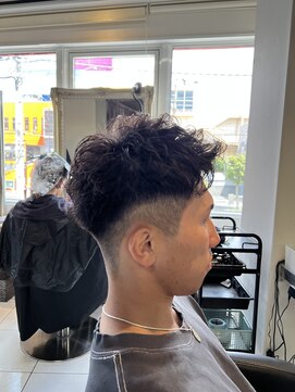 アイズ 海老名(AIZU) ピンパーマ　ワンカールパーマ　ツイストパーマ　メンズパーマ