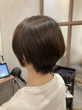 ロミバイリー(Romi by Lyee) 大人ショート