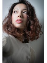 カバーヘア ブリス 戸田公園西口店(COVER HAIR bliss)&nbsp;ミルクティーピンク立体感ウェーブミディアムv戸田公園20代30代