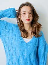 アルバハナレ 横浜(αlba HANARE) 大人かわいいフェザーバングレイヤースタイル♪カーキーベージュ