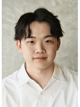 にもう ダークアッシュ ニュアンスパーマ 韓国マッシュs7