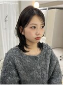 ミディアムレイヤー耳掛けスタイル