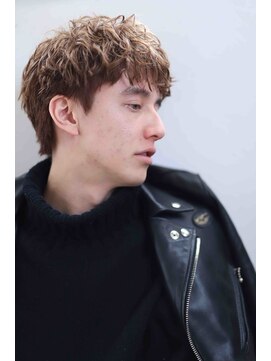 ラナフロムアージェ(Lana from Ange) 束感スパイラルパーマ