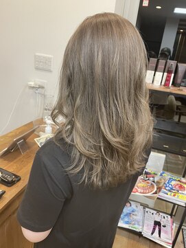 マザームーンヘアー(Mother Moon hair) ミルクティーベージュ