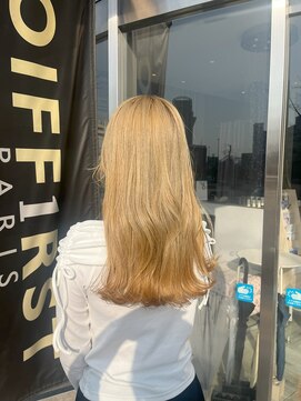 コワファースト 大分(COIFF1RST) ダメージレスのケアブリーチカラー