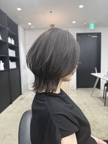 トゥエル バイ ディプティモイラ(tuelu by dipty MOILA) 大人のレイヤーカット