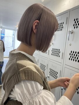 リムレスバイサンク 万代 新潟駅(LIMLESS by cinq) ミルクティーベージュピンクベージュラベンダーベージュカラー