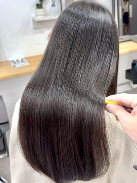 ソヨン 金山店(SOYON) 暗めカラー/小顔ヘア/アッシュカラー/黒髪スタイル/髪質改善