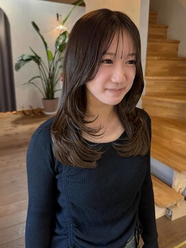 サロンエフ(salon f) グレージュカラー×レイヤーカット