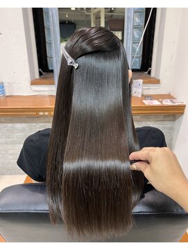 フォルテ ガーデン ヒルズ 静岡店(FORTE GARDEN HILLS) 酸性縮毛矯正/髪質改善/巻ける縮毛矯正/レイヤーカット