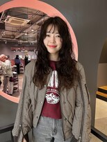 ユラリク&nbsp;無造作なリッジで魅せる都会的な「ロングウェーブ」　刈谷