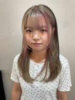 ロイ 北千住(ROI)&nbsp;ハッシュカット/グレージュ/デザインカラー[北千住駅]