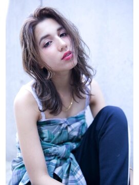 エイミー(Aimee) Aimee 外国人風透けちゃうパールグレージュ