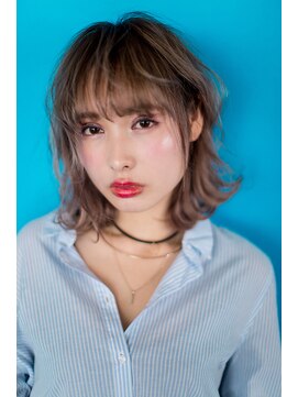 テラス 銀座(terrace) ハイトーングレージュ×耳かけカールミディ