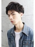 ツーブロック前髪立ち上げ爽やかスタイル